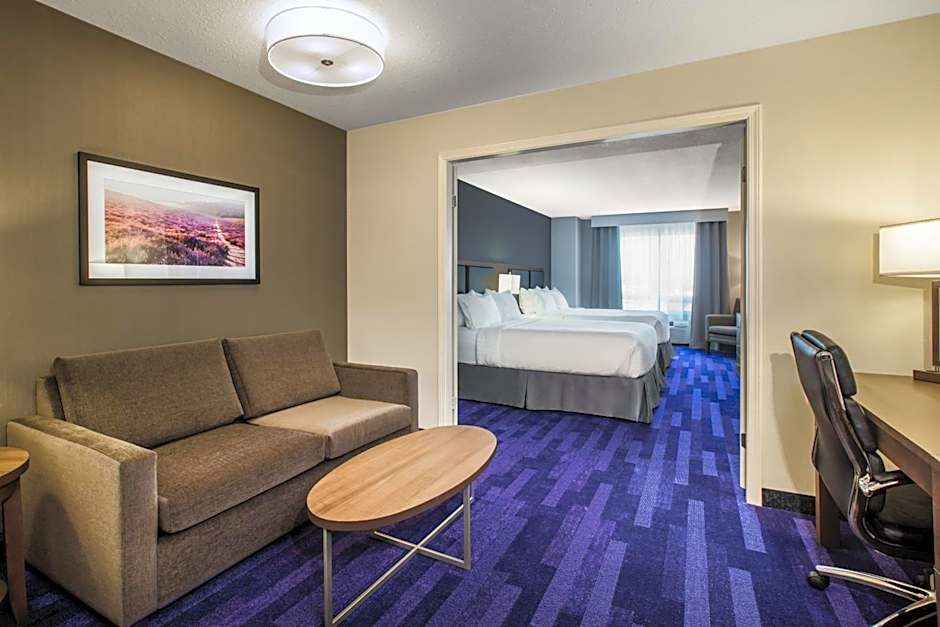 Holiday Inn & Suites Grande Prairie By IHG