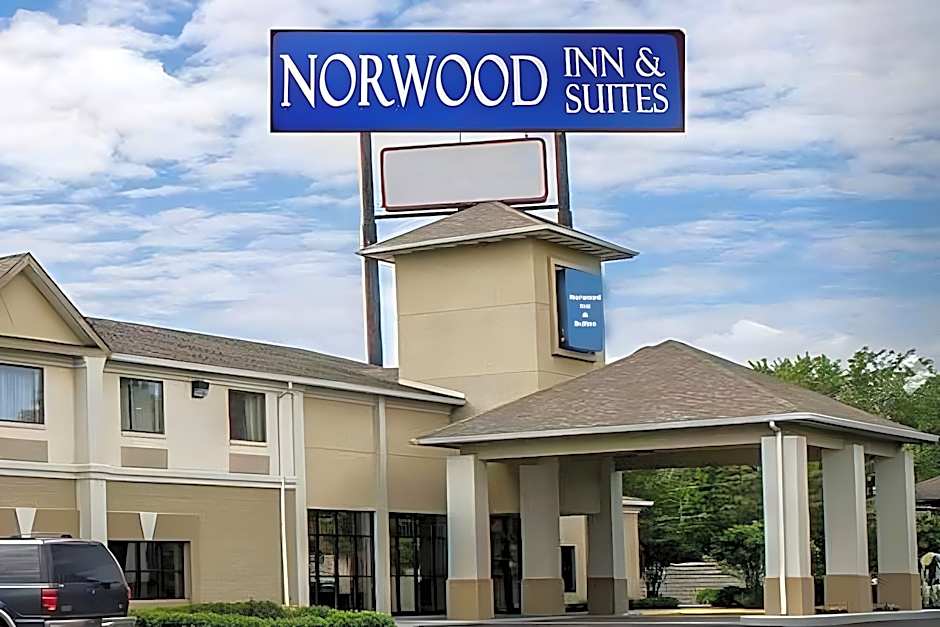 Norwood Inn & Suites Columbus