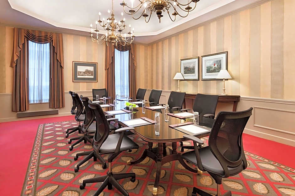 DoubleTree by Hilton - Philadelphia Center City