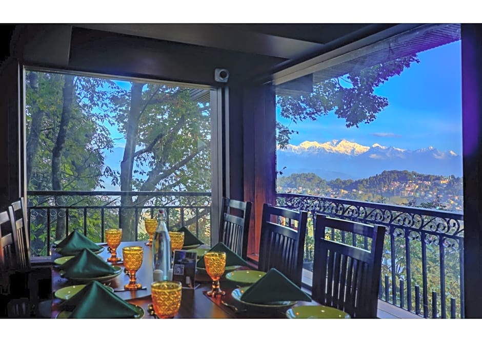 The West Gate Posada by Summit