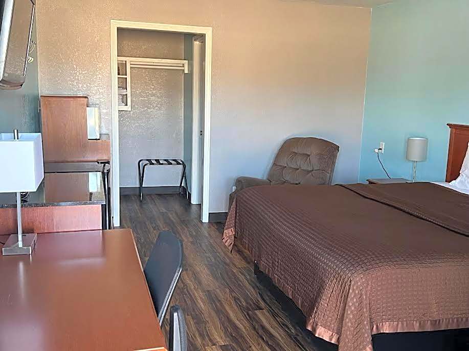 RIVERSIDE MOTEL