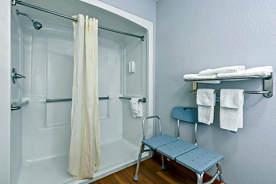 Econo Lodge Inn & Suites Cayce I-26 Airport