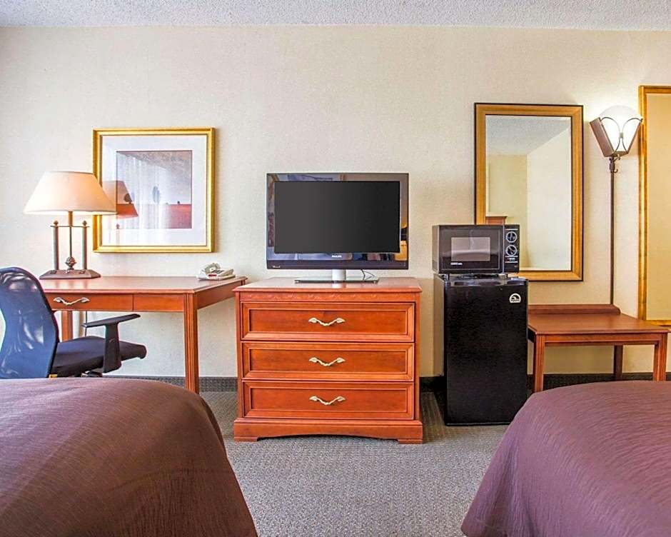 Budgetel Inn & Suites Atlanta