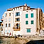 Hôtel La Tartane Saint-Tropez