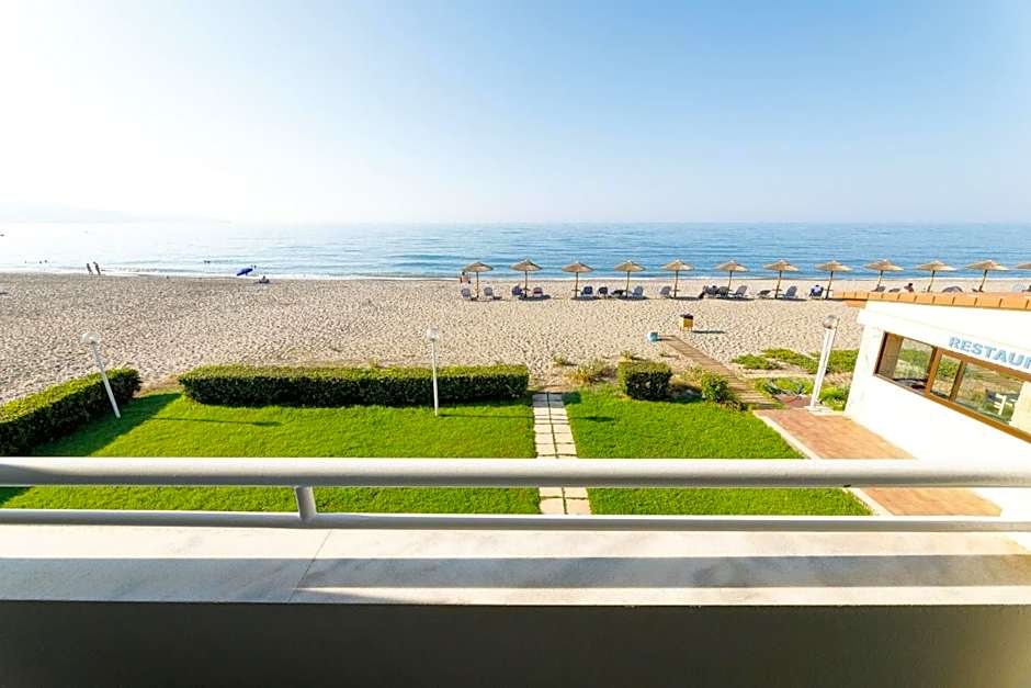 Kostakis Beach