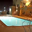 Holiday Inn Express Hotel & Suites Bakersfield Central