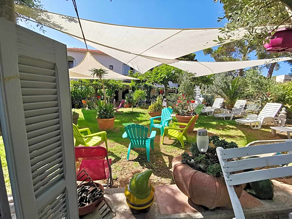 Hôtel Punta e Mare des Chambres ou des Appartements T2