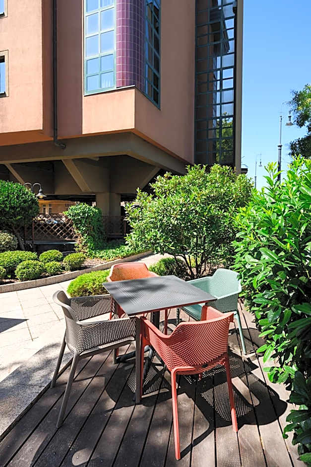 Ibis Budapest Heroes Square Hotel