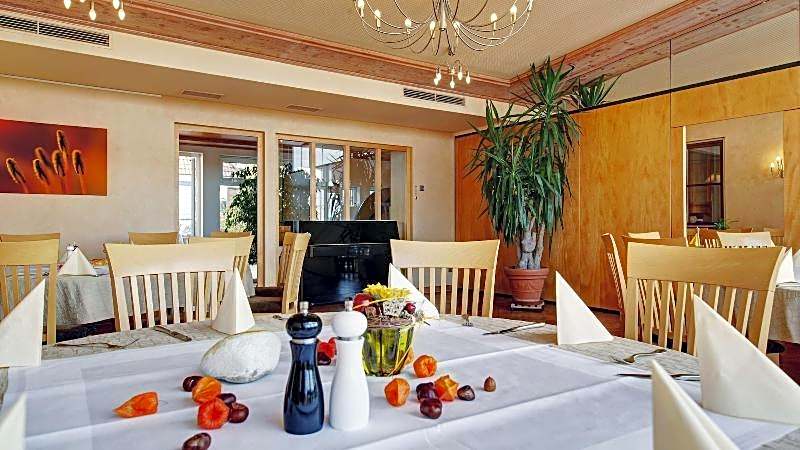 Hotel Bauer Großbettlingen