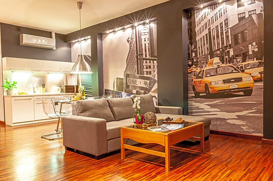 Home & Travel Apartamenty w centrum Łodzi - Piotrkowska - Klimatyzacja - Parking - Manufaktura - OFF Piotrkowska - EC1 - ATLAS Arena - Orientarium - Monopolis