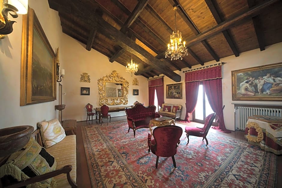 Hotel Castello Di Vigoleno