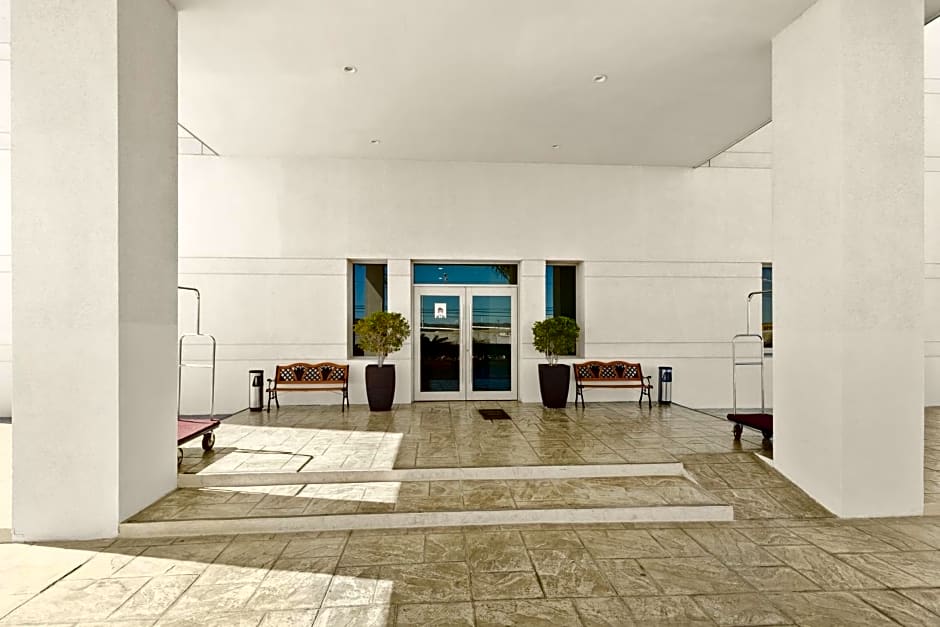 Hotel Aeropuerto Los Cabos