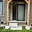 Beautiful New Townhouse in Quiet Neighbourhood