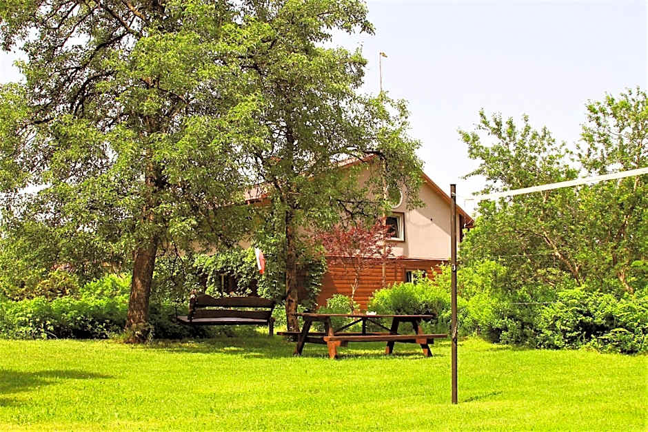 Białowieska Leśniczówka "U Jasia i Małgosi"