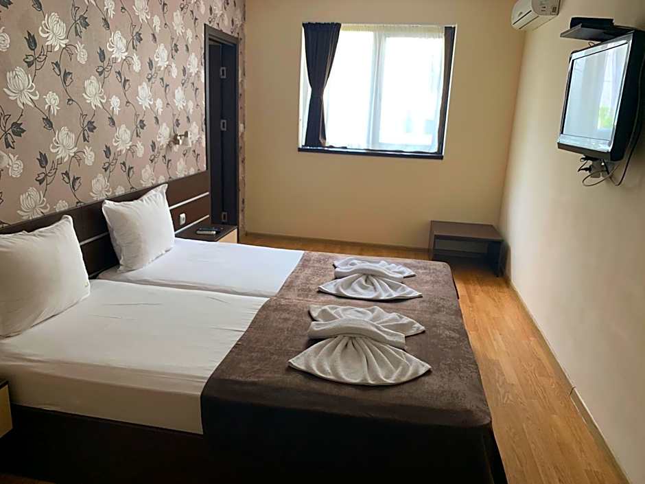 Family Hotel Piter