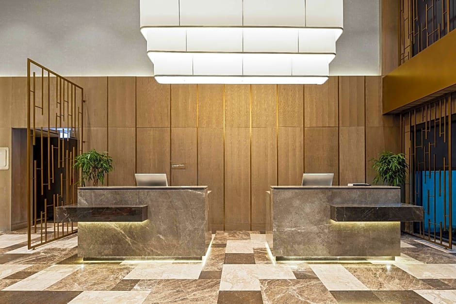 Movenpick Living Istanbul Camlivadi