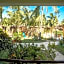 Petit Lafitte Beach Front Hotel & Bungalows