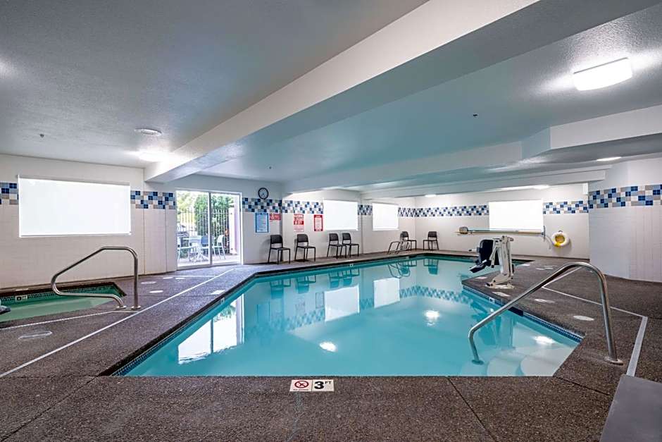 Best Western Lake Oswego Hotel & Suites