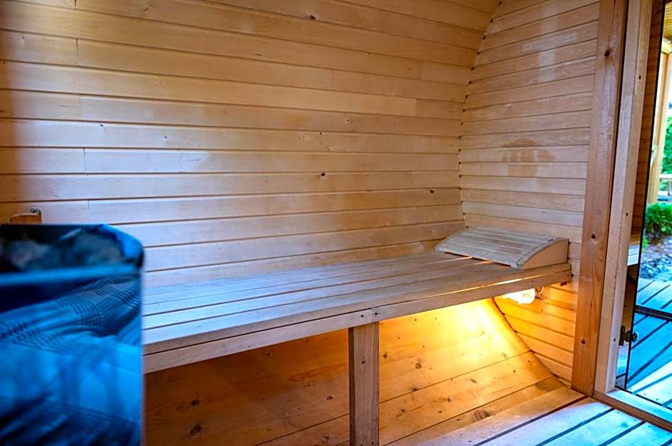 Domy z Bala - Domki ogrzewane - JACUZZI, SAUNA, lody, popcorn, ryba wedzona i ognisko w cenie!