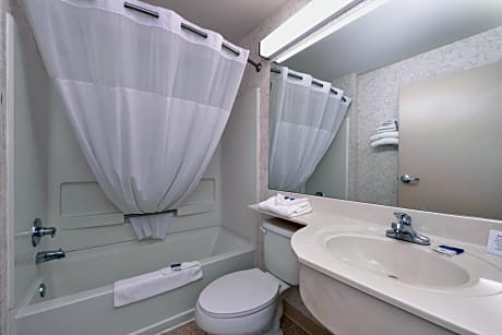 2 Queen Beds Suite Non-Smoking