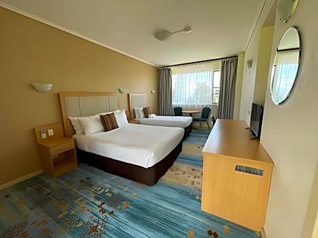 Standard Queen and Single