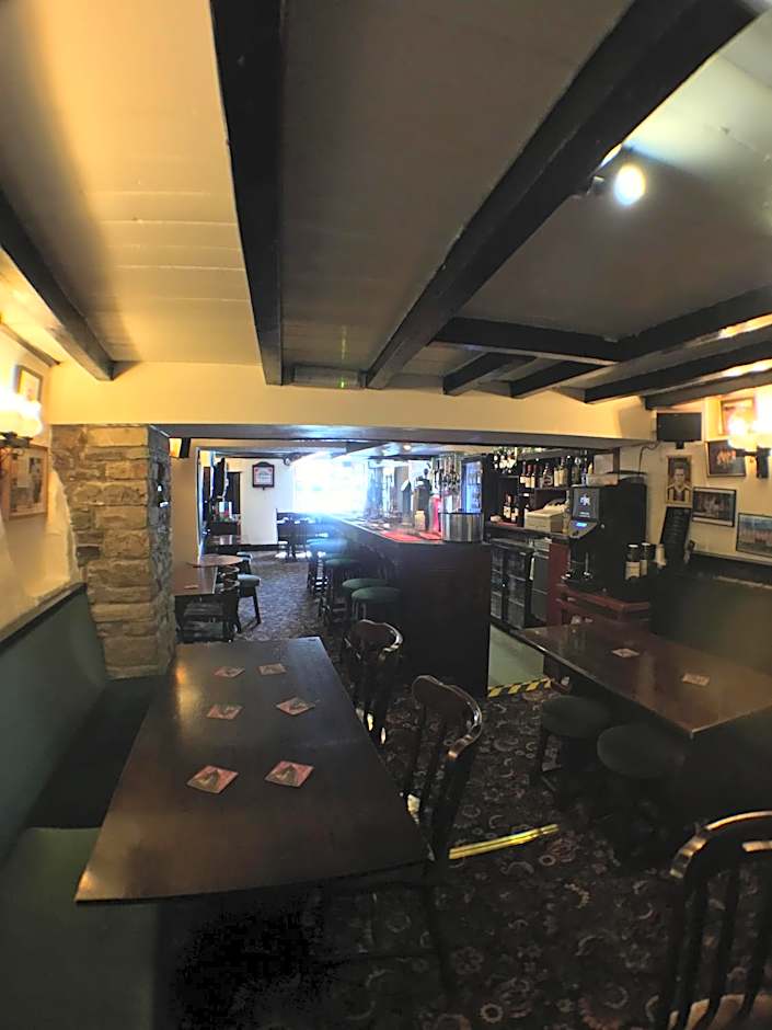 The Fox & Hounds Inn