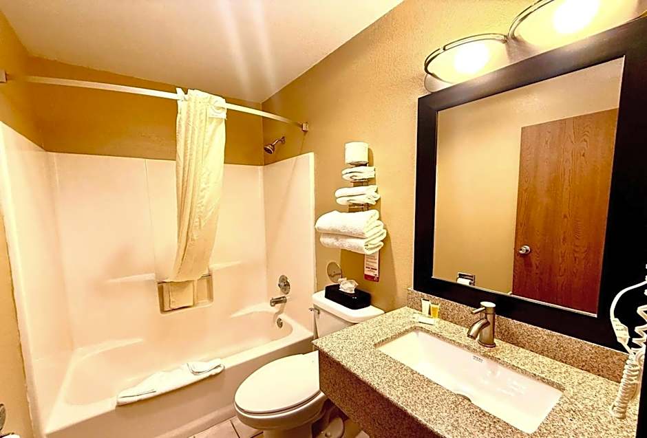 Super 8 by Wyndham Melrose