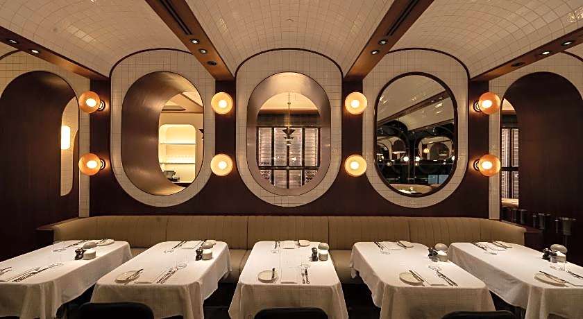 The Standard, Bangkok Mahanakhon