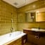 Highness Hotel