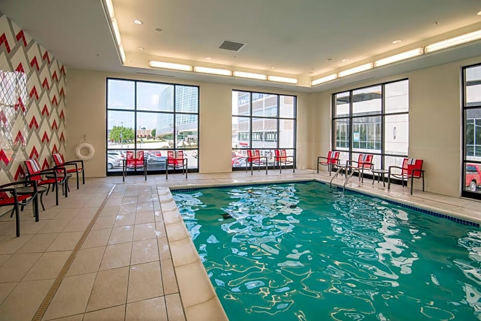 Hampton Inn & Suites Tulsa Downtown, Ok