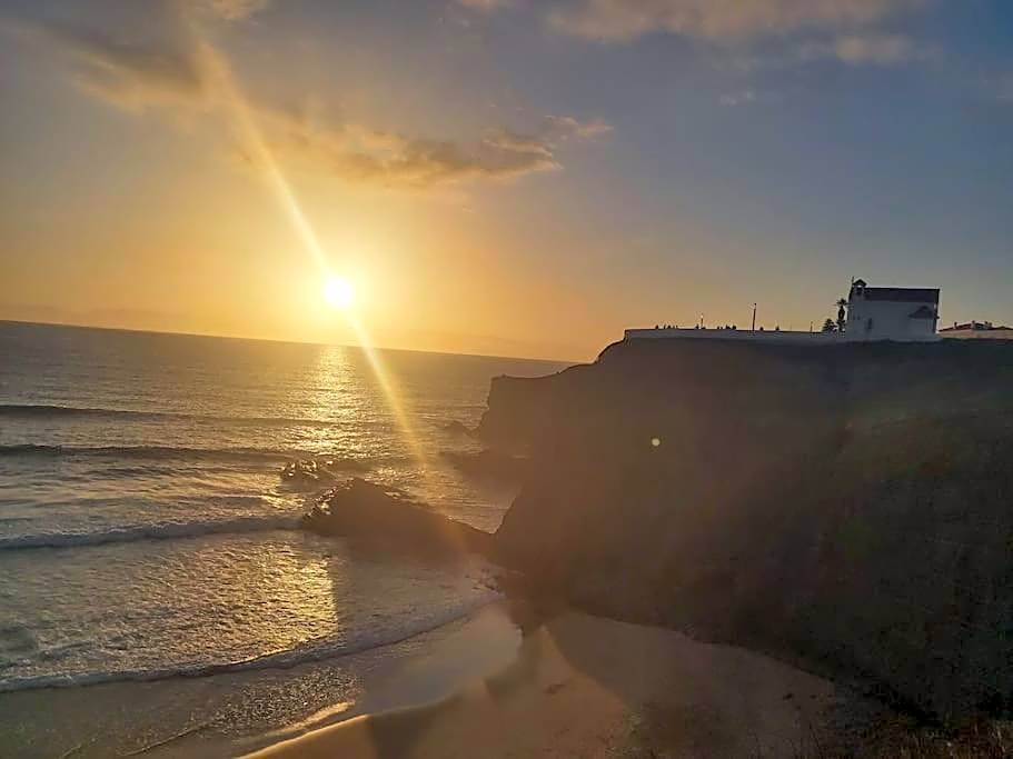 Zambujeiraseahouse - 100m da praia