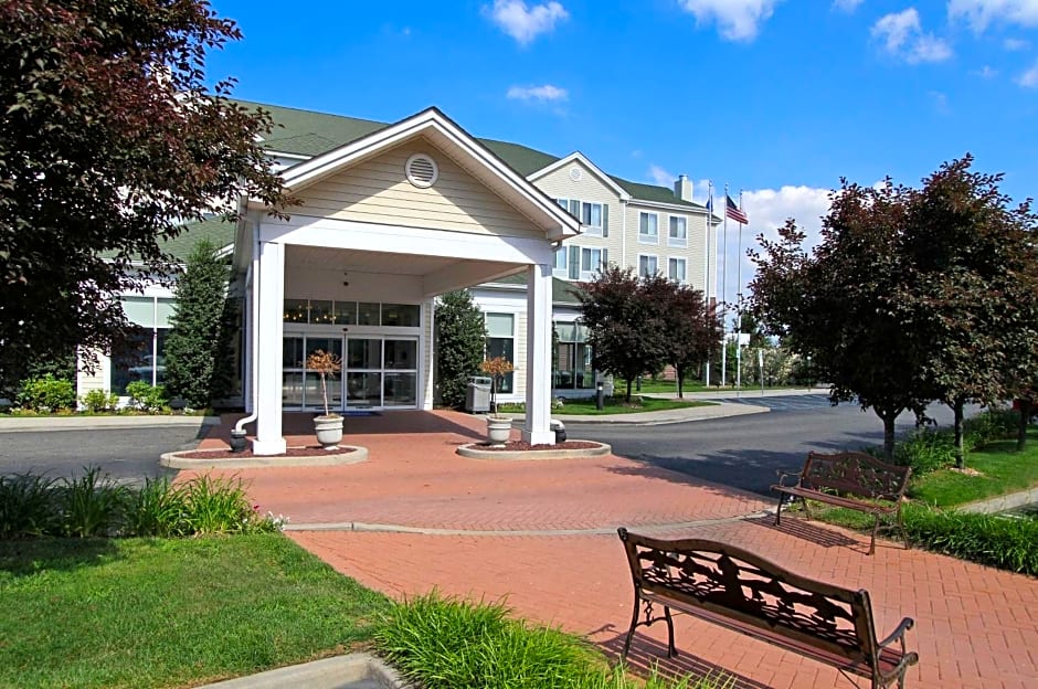 Hilton Garden Inn Westbury