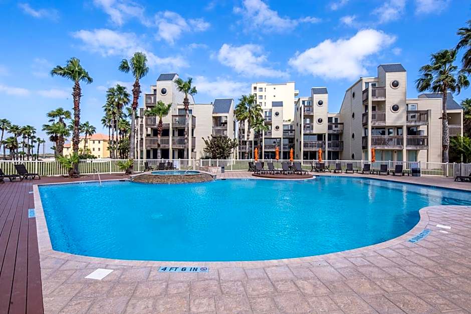 Solare Garden Villa 681