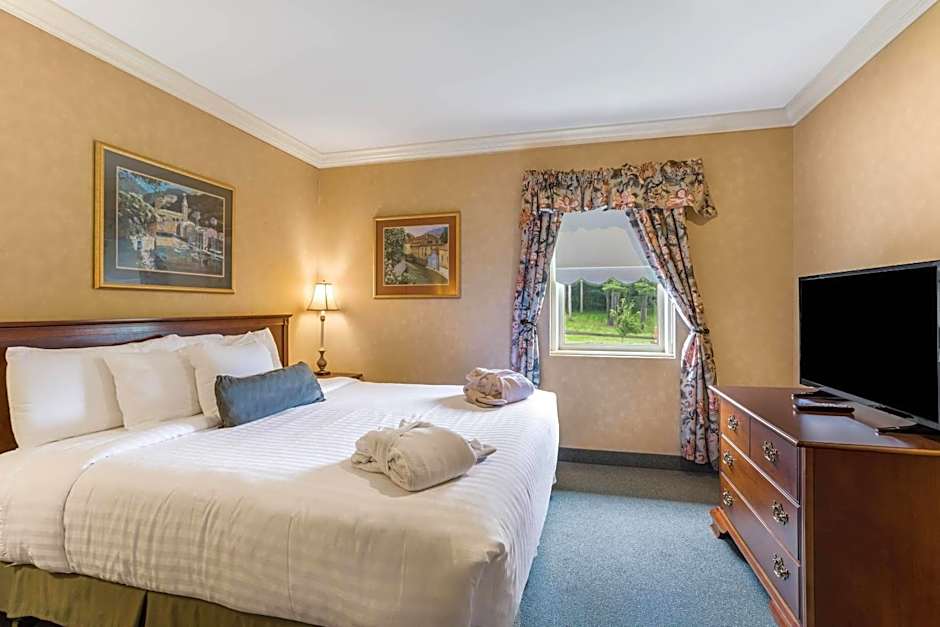 Traditions Hotel & Spa Johnson City - Binghamton, an Ascend Collection Hotel