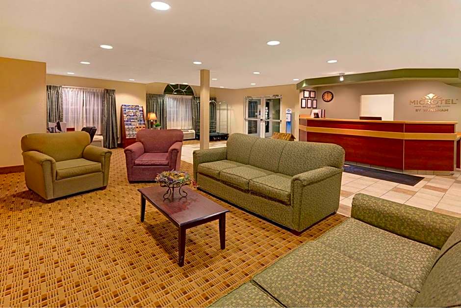 Microtel Inn & Suites By Wyndham Jasper