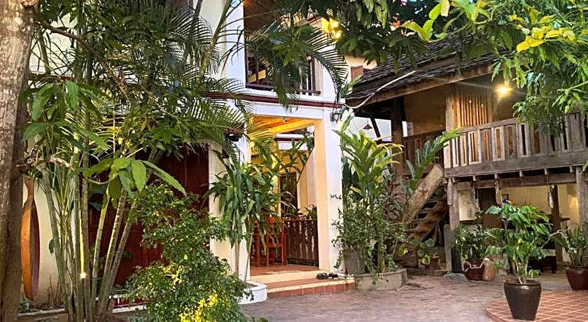 Golden Sun Boutique Hotel