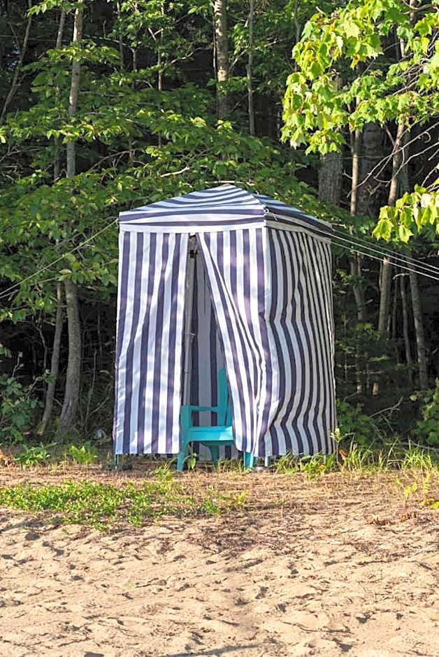 Historic Birch Lodge and Motel