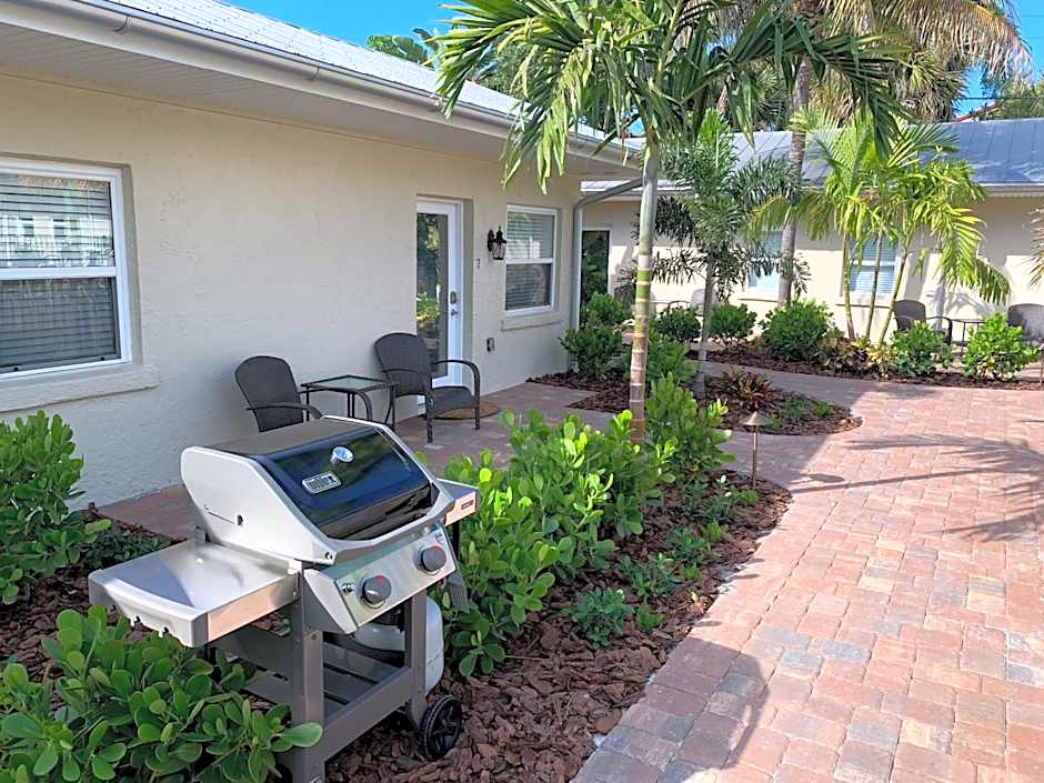 Twin Palms at Siesta