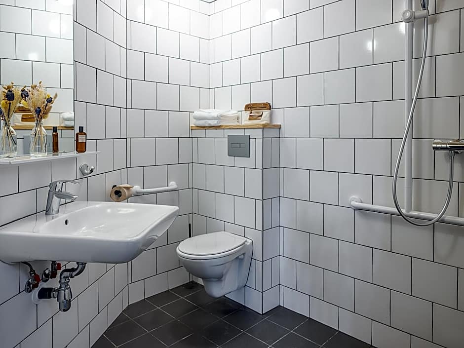 Eklo Paris Roissy CDG Airport