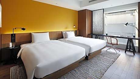 Suite 2 Twin Beds