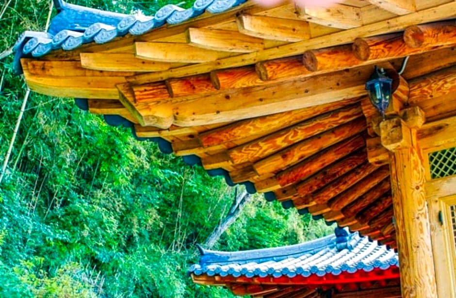 Doyosae Hanok Pension