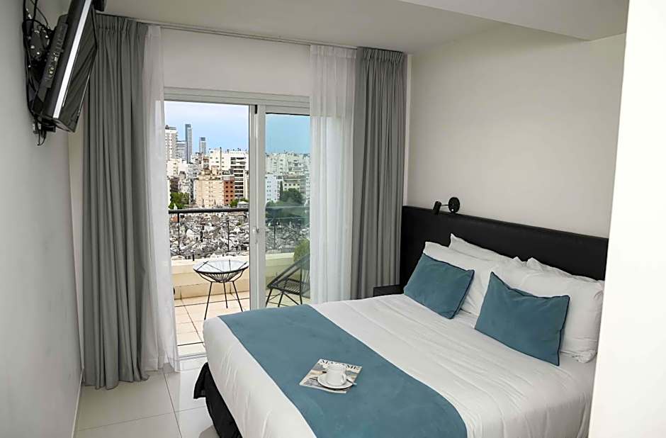 Photo 1 of 50 of Cyan Recoleta Hotel