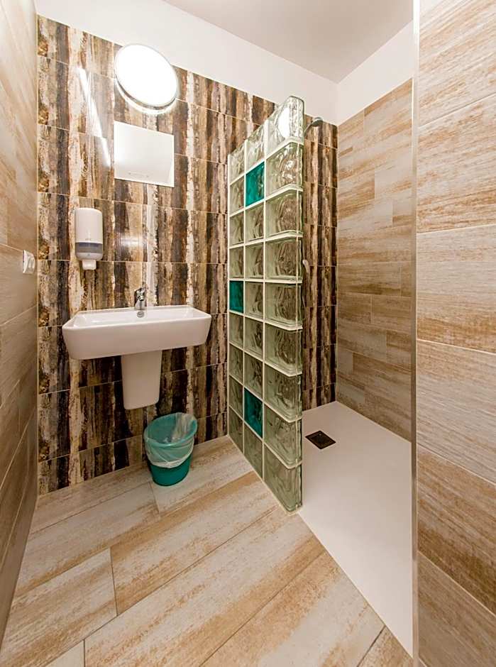 Hotel Tarba