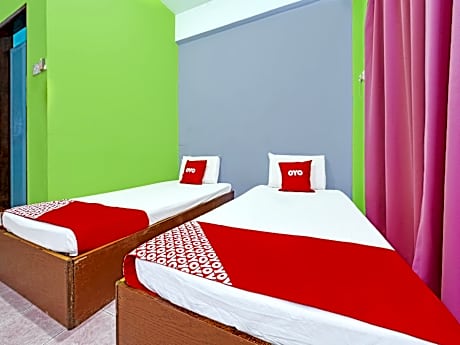 OYO 90565 Teresek View Motel