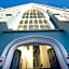 Chapel Apartments