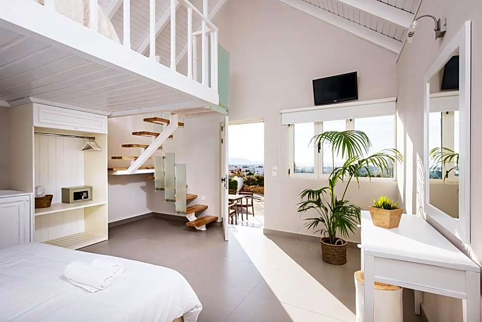 Notos Heights Hotel & Suites