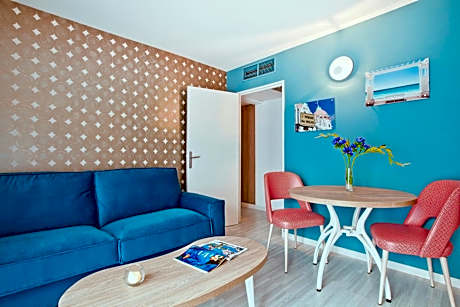 Standard Apartment with Balcony (4 Adults)
