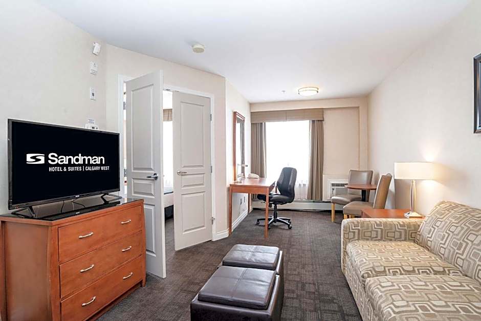 Sandman Hotel & Suites Calgary West