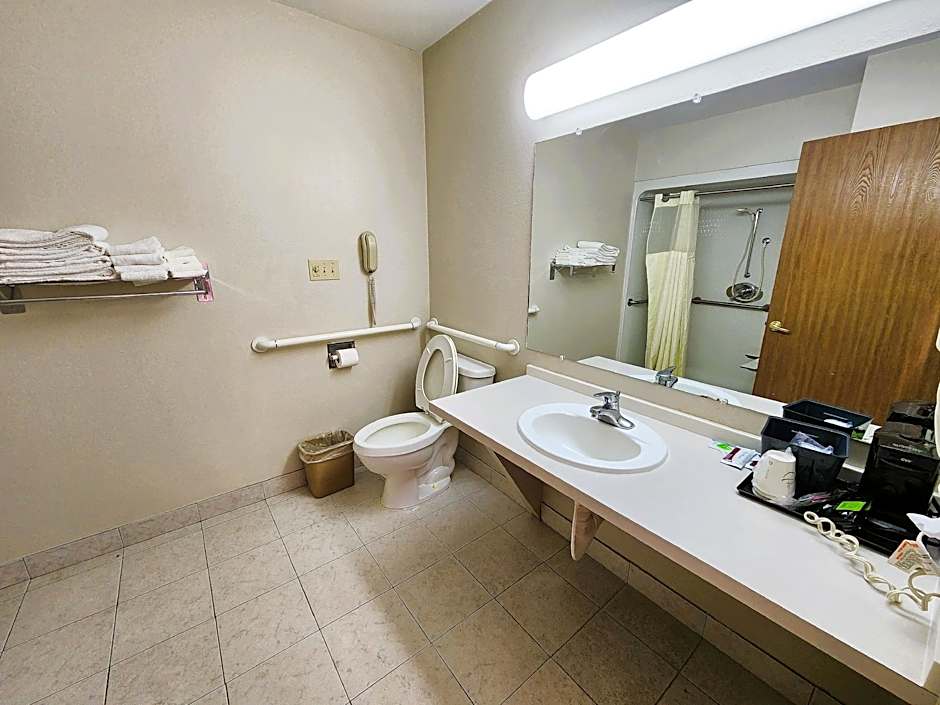 Countryside Inn Iola