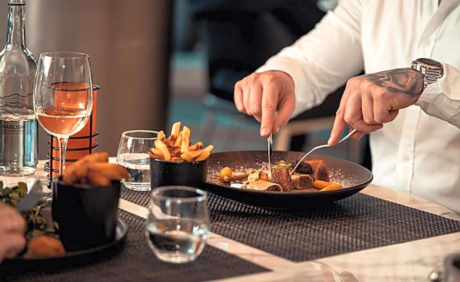 The Manchester Deansgate Hotel, by IHG